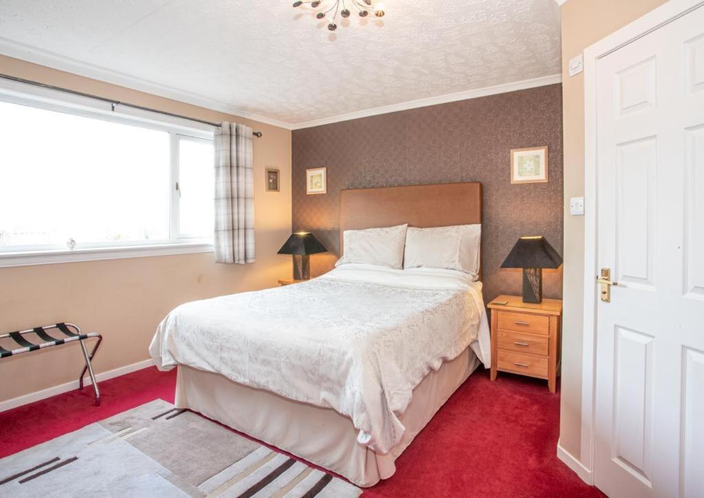 Fonthill Bed And Breakfast Нерн Екстер'єр фото